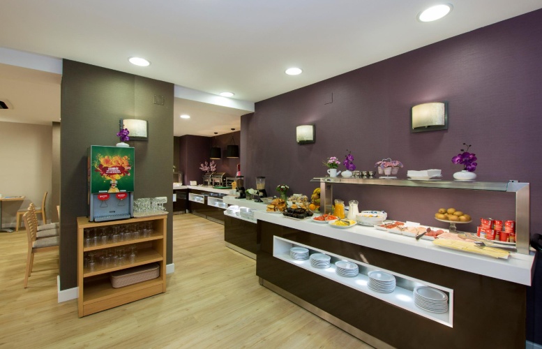 Hotel Apartamentos PYR Fuengirola photo 13