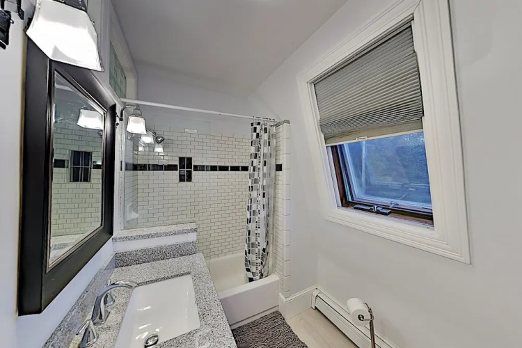 11ltryc5 4 Bedroom Home