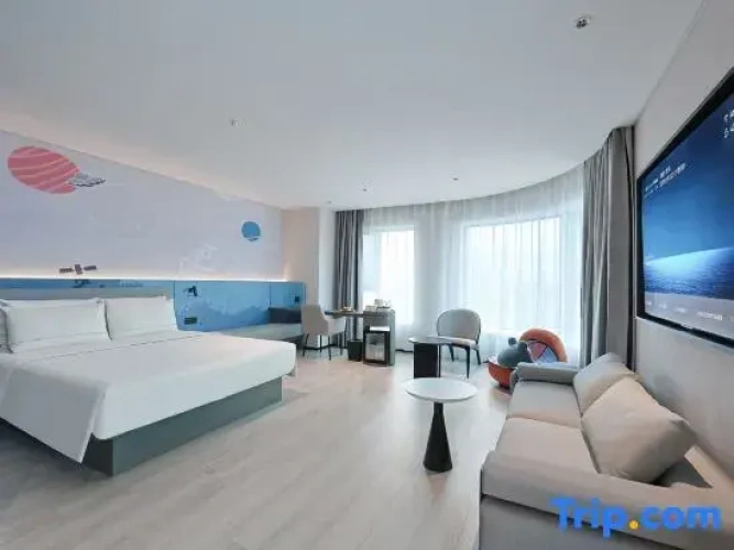 Superior Double room with city view