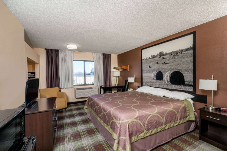 Guest rooms