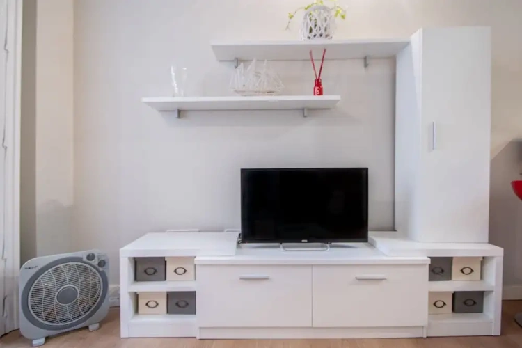 1 Bedroom Apartment with balcony