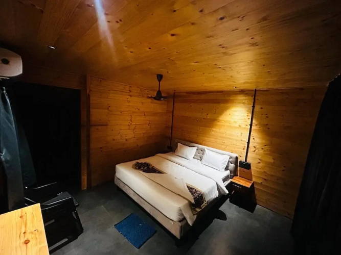 Seclude Eco Cottages