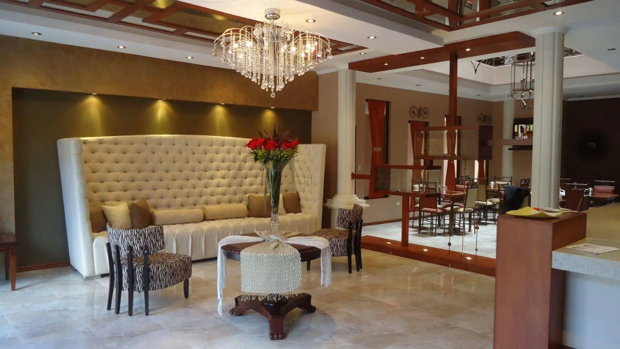 Alejandrina Hotel