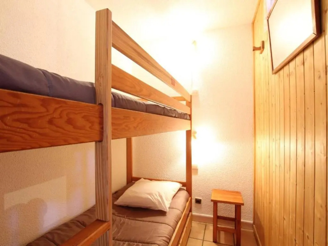 Appartement Briançon, 1 pièce, 4 personnes - FR-1-330C-40