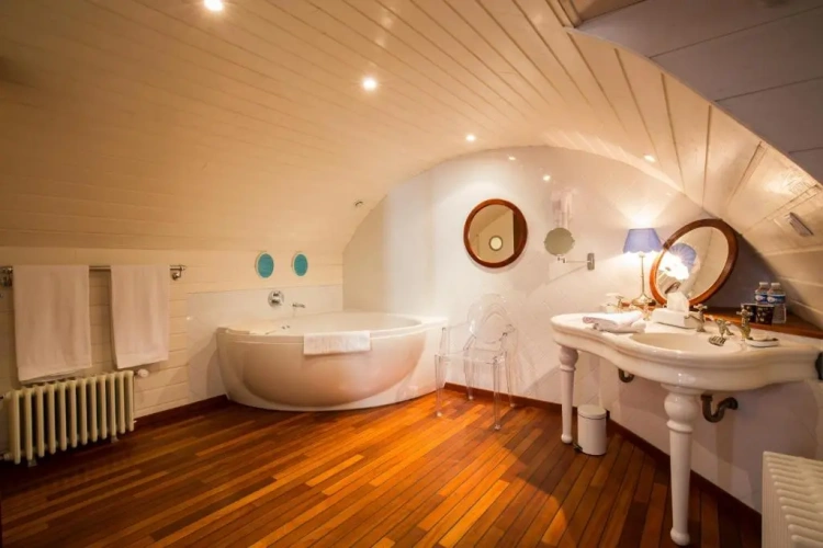 Standard Double room with garden view