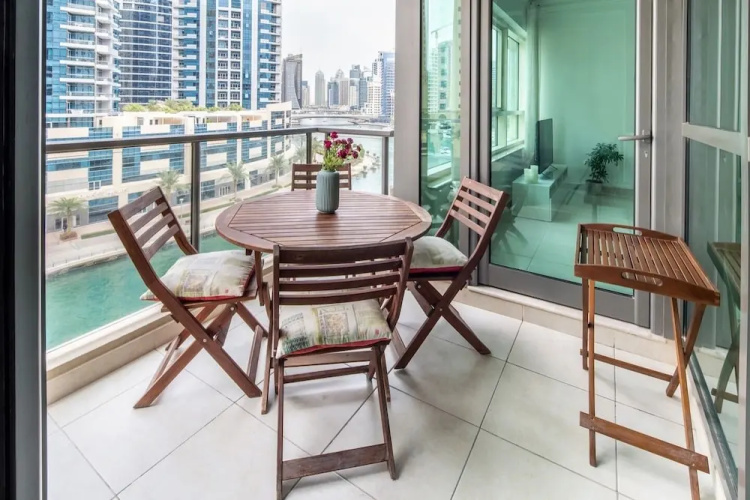 Unique & Stylish 1BR w/ Incomparable Marina Views!