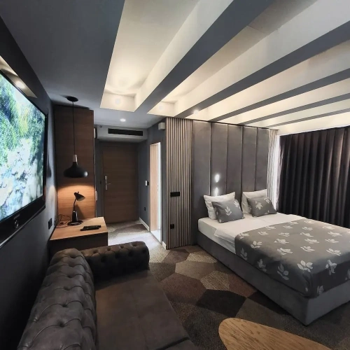 Standard Triple room with balcony