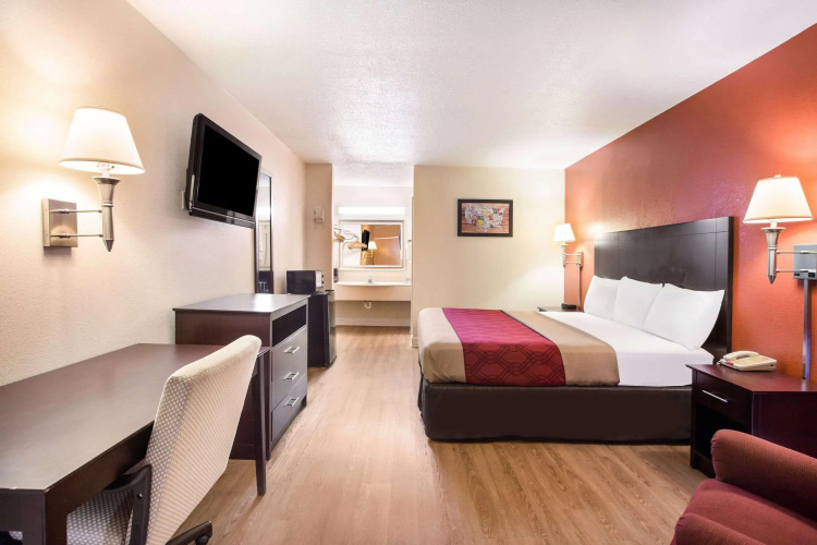 Red Roof Inn Tifton