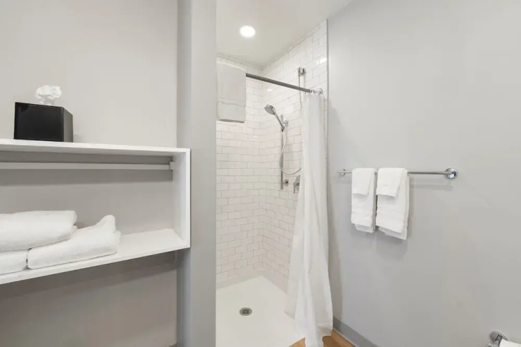 ENVITAE Hotel | Studio Luxury Apartments