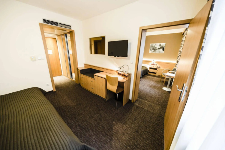 Archibald CityOver view