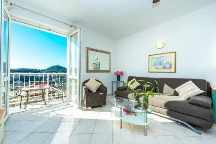 View Port Apartment
