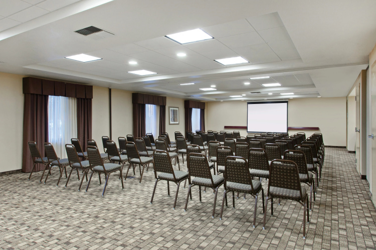 Hampton Inn & Suites Oakland Airport-Alameda photo 20