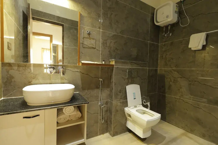 Dhanshree Resort