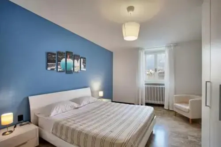 Cozy Lake Como Apartments