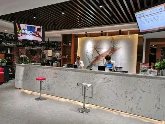 GreenTree Inn Express (Rizhao Lan Mountain Bus Station, West High-speed Railway Station)