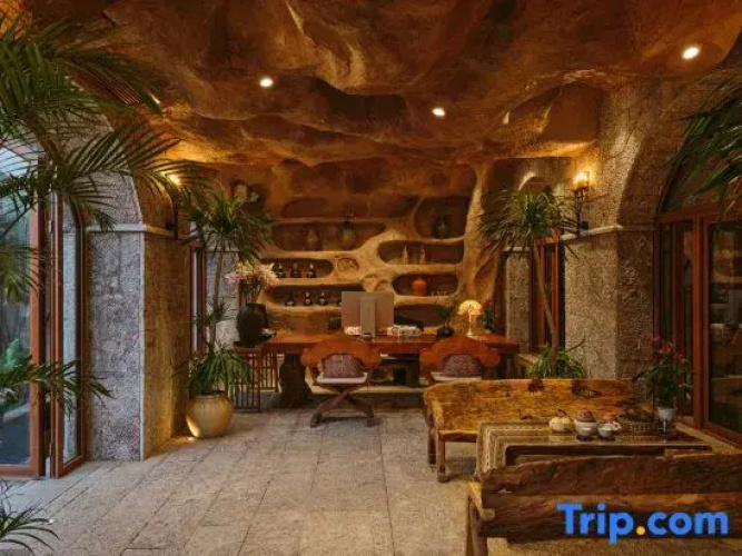 Meilan Meilu · Forest  Healing  Guesthouse