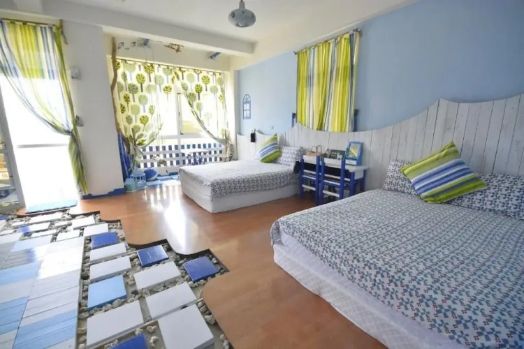Standard Quadruple room with balcony