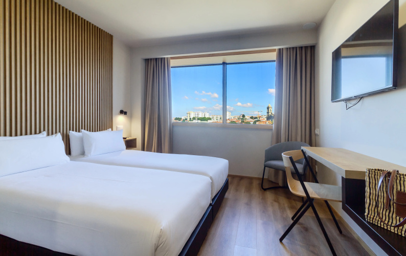 room Select Porto