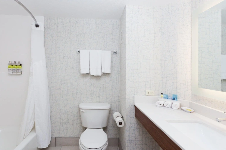 Quadruple Suite