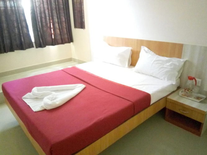 royal garden lodge