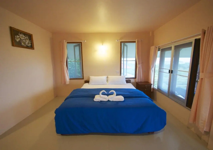 Lamai Koh Phayam Resort