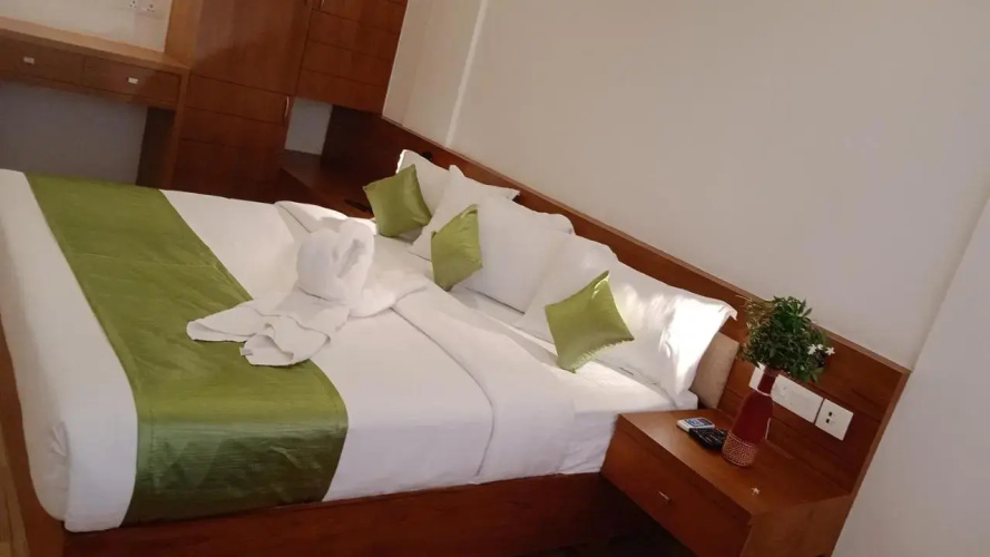 Queens Hotel