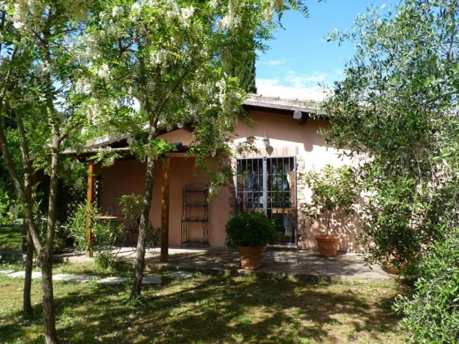Cottage with garden view