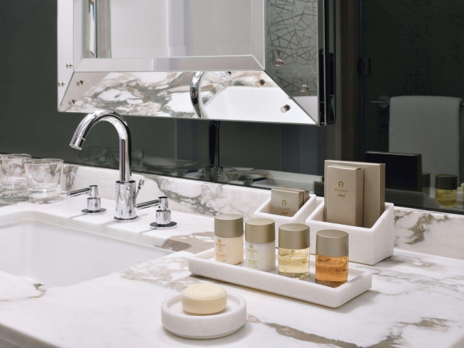 Grand Plaza Movenpick Media City photo 15