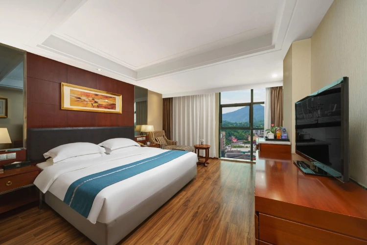 Rezen Kingtown Hotel (Chongqing Liangping)