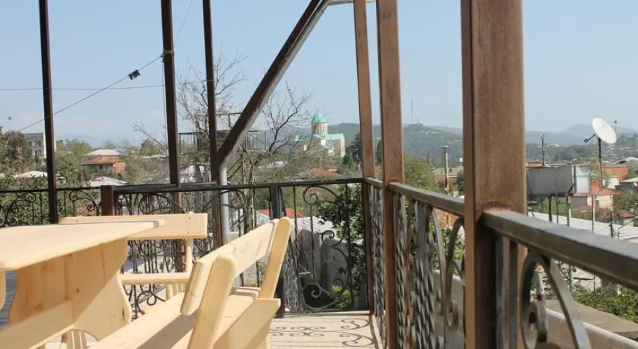 Hostel Kutaisi LUX