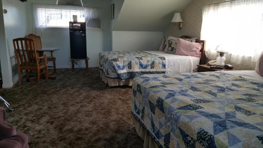 Deluxe Quadruple room