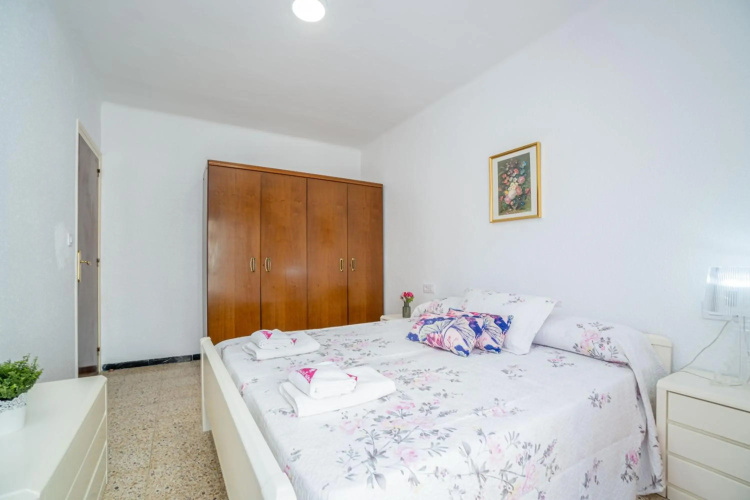 BASIC COMFORT Apartament Poeta Marquina 1