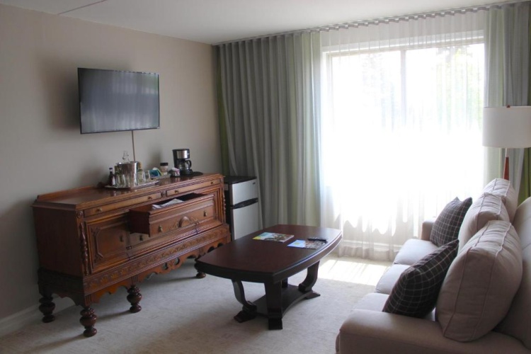 2 Bedrooms Suite
