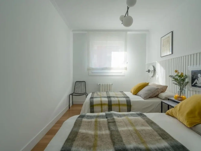 3 Bedrooms Apartment