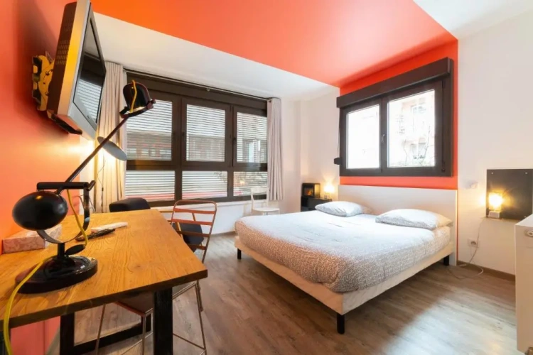 Standard Double room with view