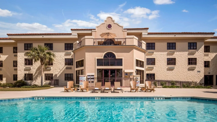 Quadruple Suite