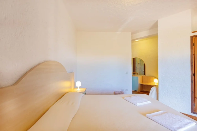 Standard Triple room with balcony
