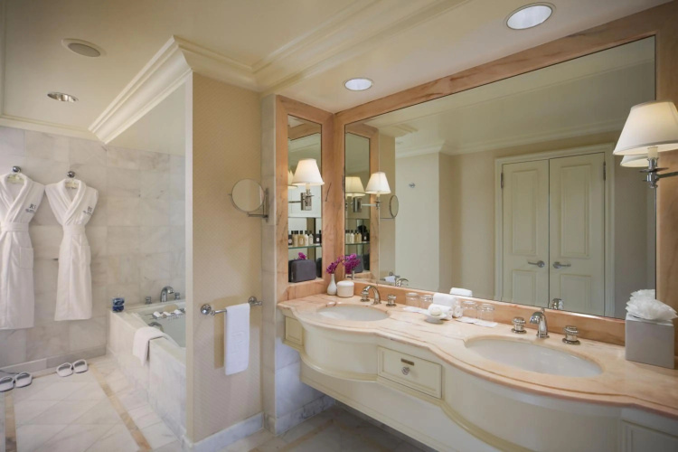The Peninsula Beverly Hills photo 11