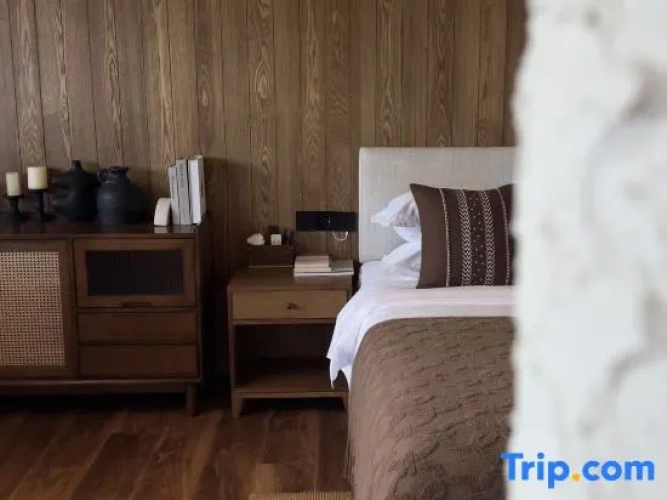 Deluxe Double Suite