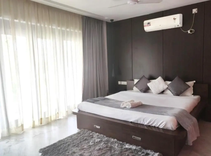 Standard room with balcony