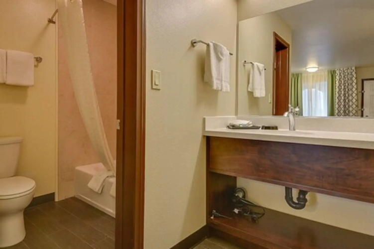 Vagabond Inn Bishop photo 7