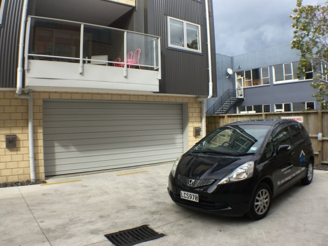 Apartment on Vialou St