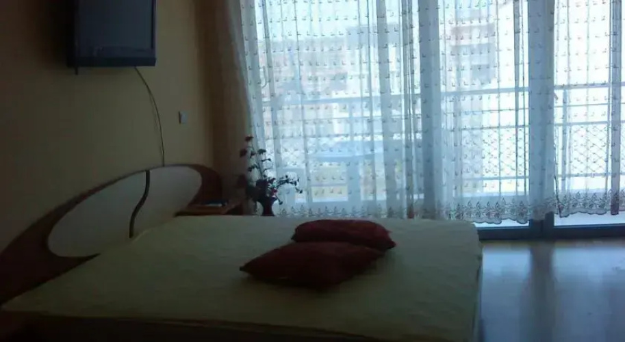 Elizabeth Apartments