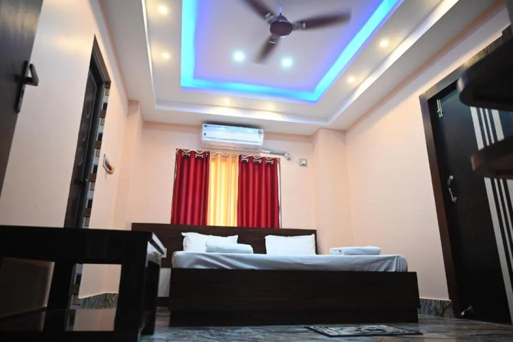 Hotel Tulusi Inn