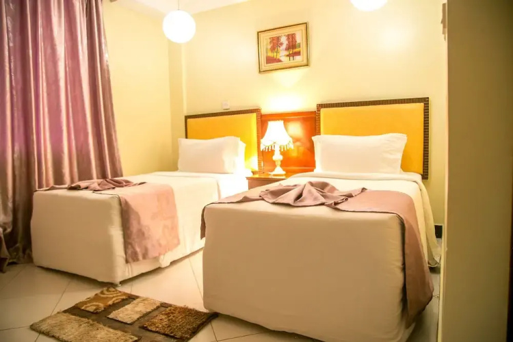 Kebby's Hotel