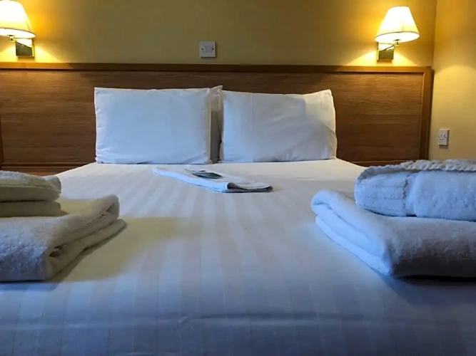 Standard Triple room with sea view