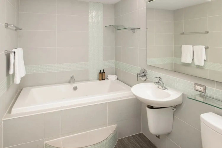 Deluxe Double Suite