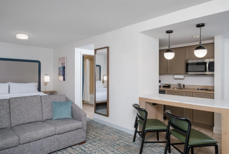 Double Suite