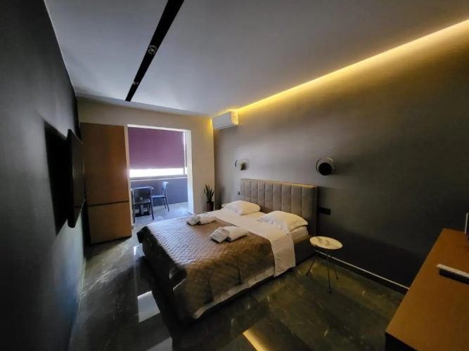 La Mirage Apartment 04