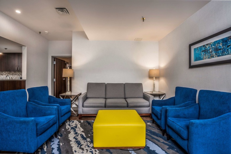 Embassy Suites by Hilton Indianapolis Downtown photo 18